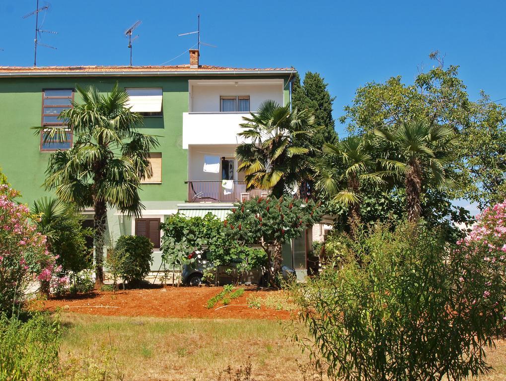 Apartments Fuma 161 Rovigno Esterno foto